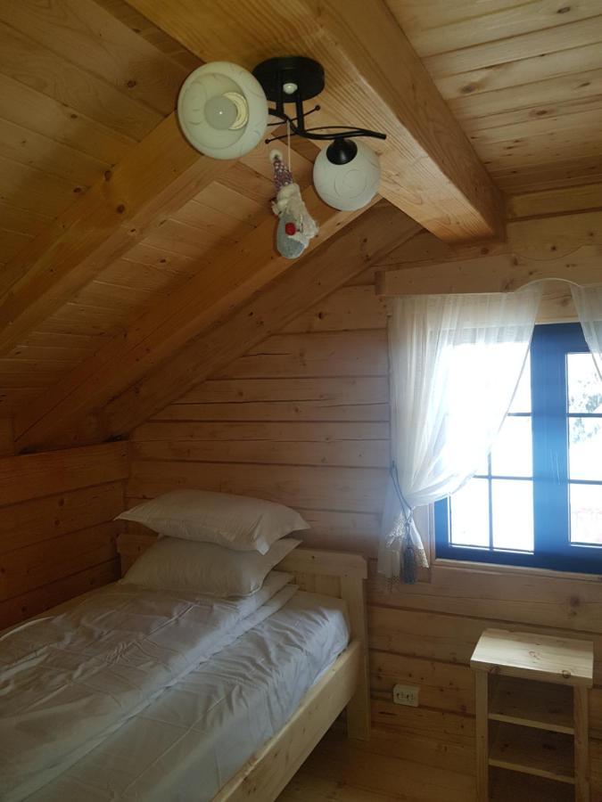 Tulean Cabin Săcel Exterior foto